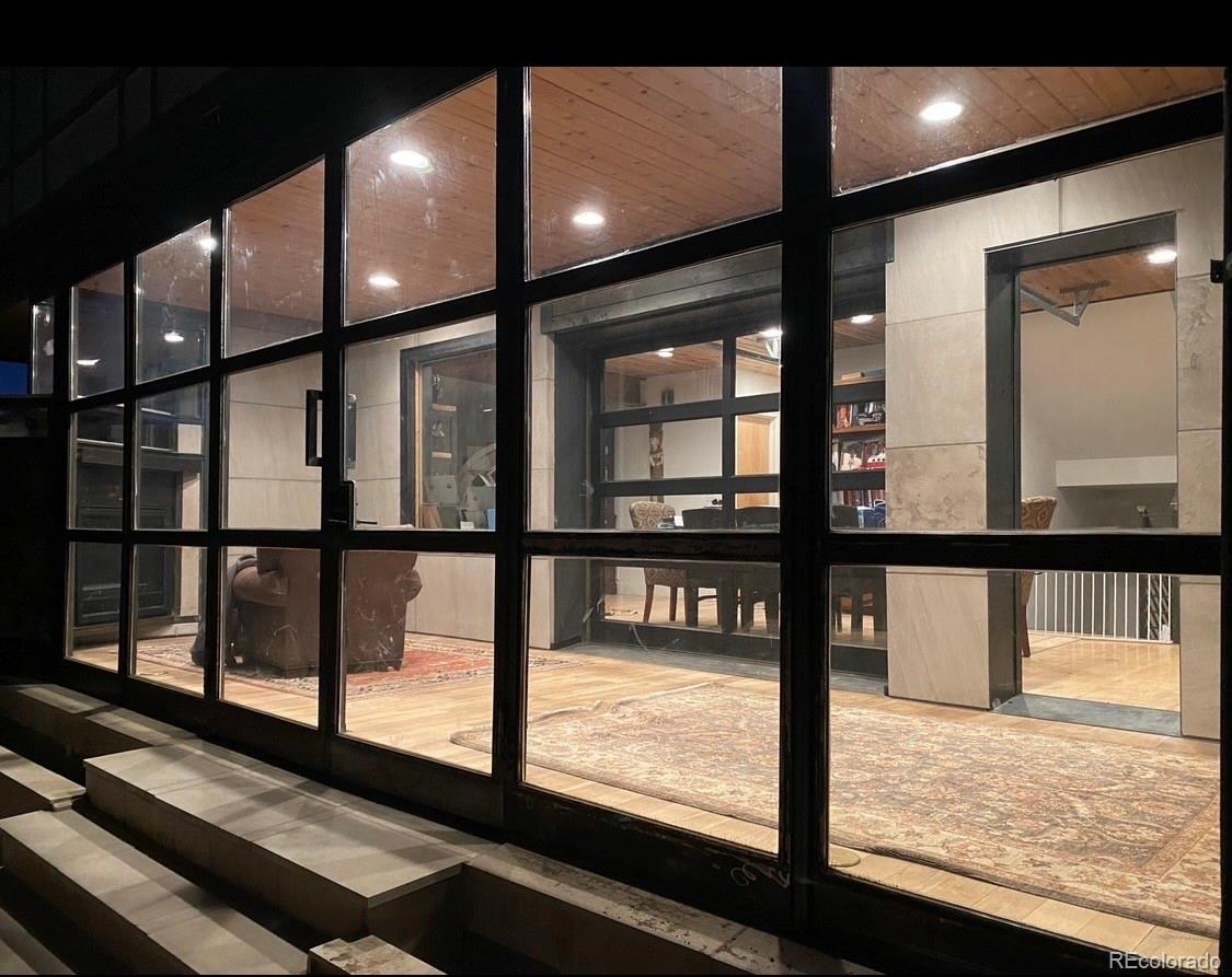 MLS Image #4 for 2368 n glencoe street,denver, Colorado