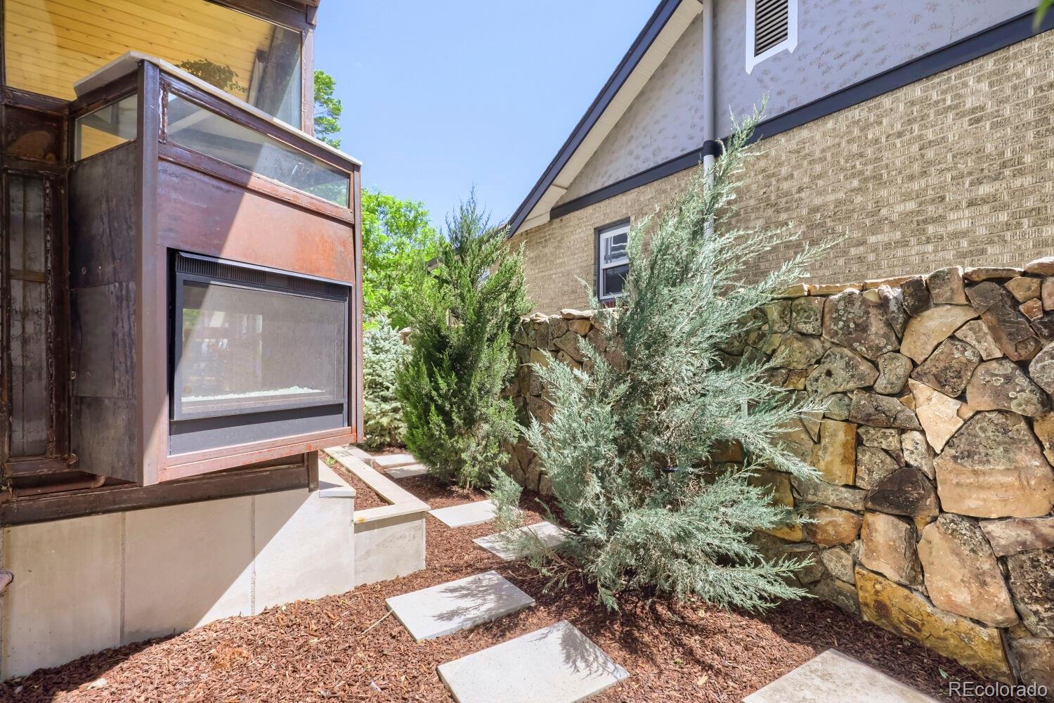 MLS Image #6 for 2368 n glencoe street,denver, Colorado