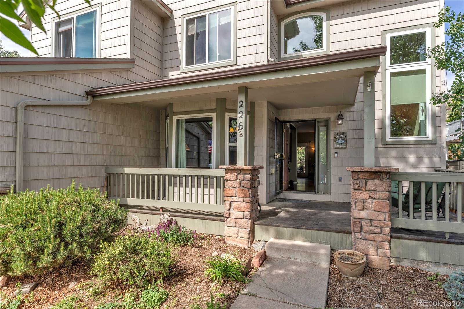 MLS Image #1 for 226  eagle drive,golden, Colorado