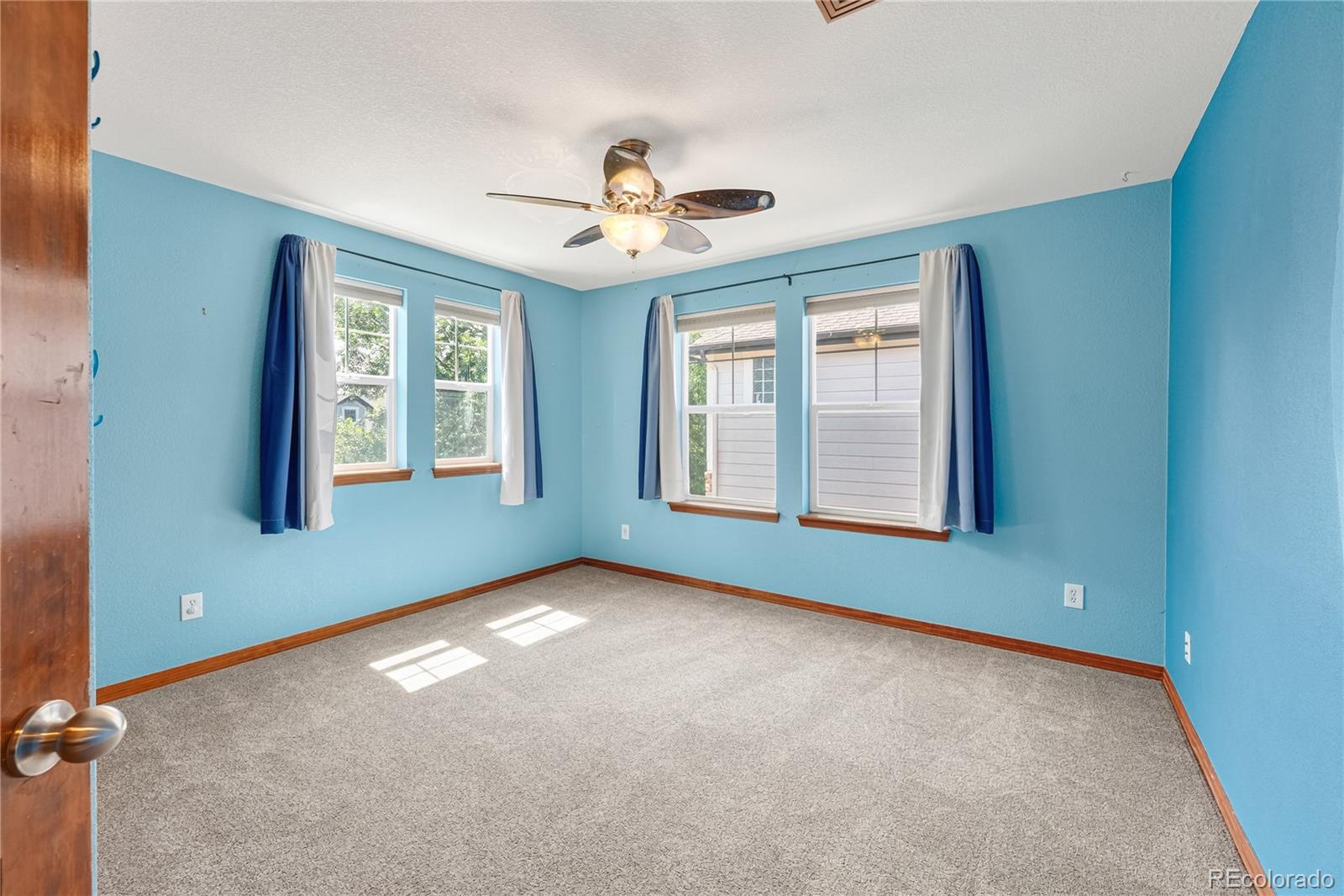 MLS Image #19 for 14241  waterside lane,broomfield, Colorado