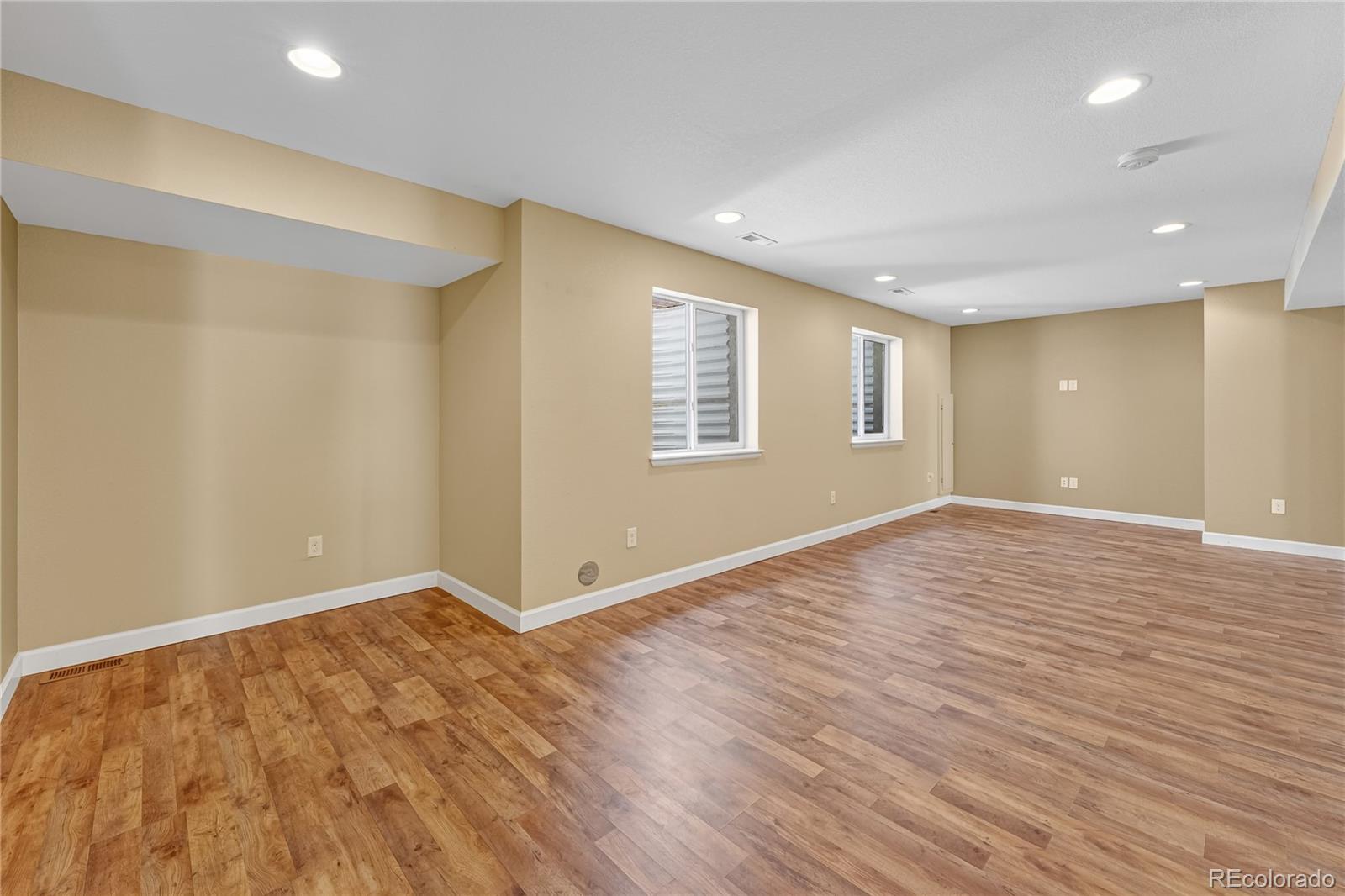 MLS Image #28 for 14241  waterside lane,broomfield, Colorado