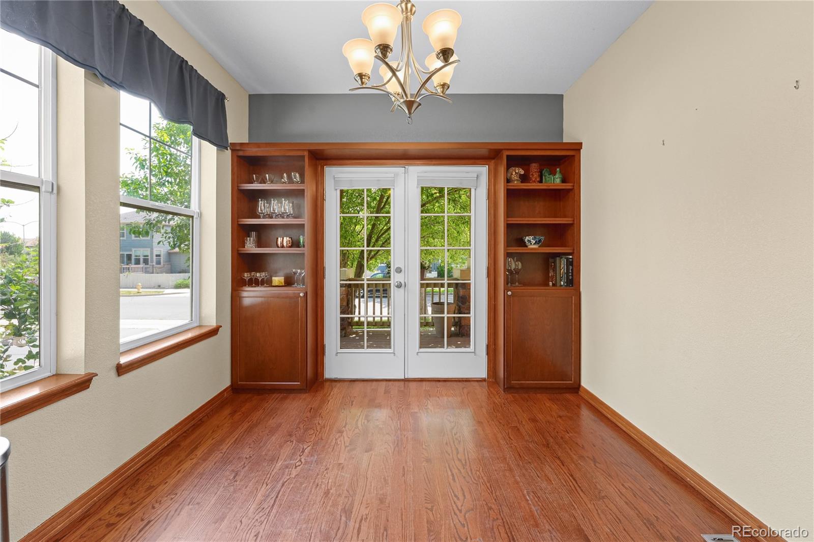 MLS Image #5 for 14241  waterside lane,broomfield, Colorado