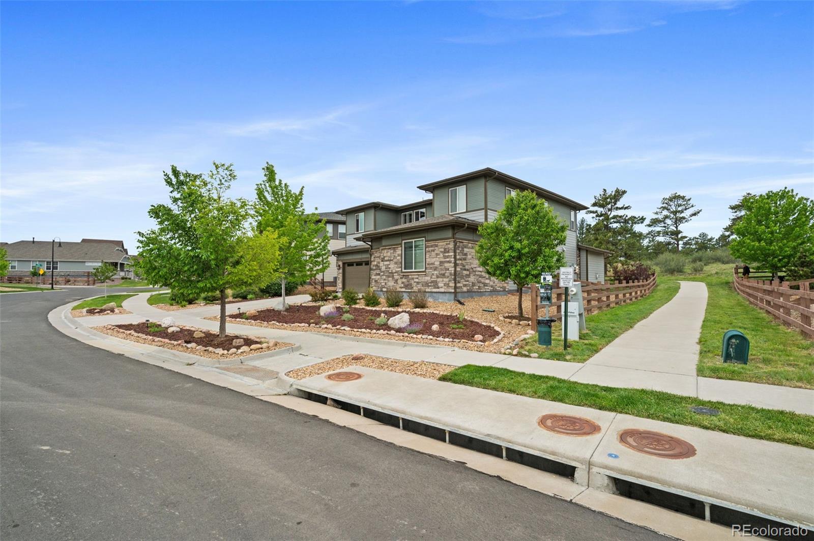 MLS Image #2 for 7979 s jackson gap street,aurora, Colorado