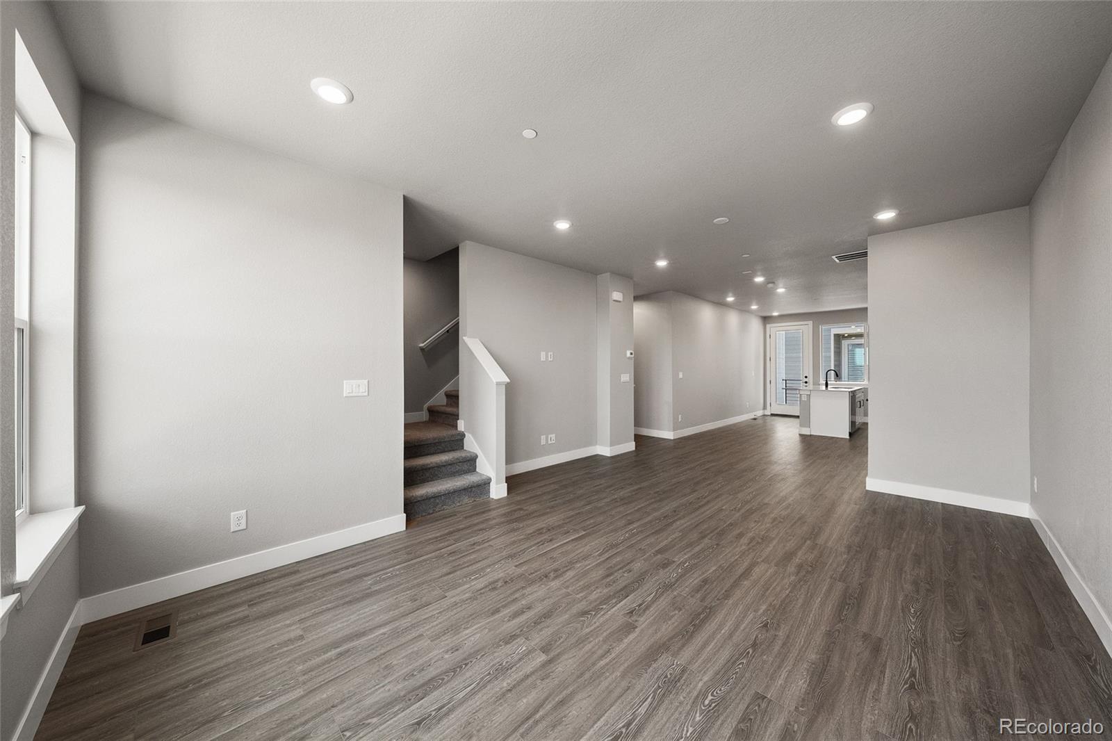 MLS Image #9 for 2898 w 56th avenue ,denver, Colorado