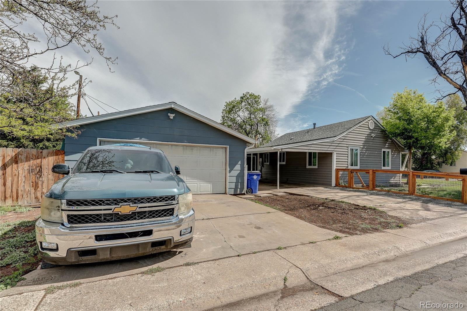 MLS Image #15 for 705  newark street,aurora, Colorado