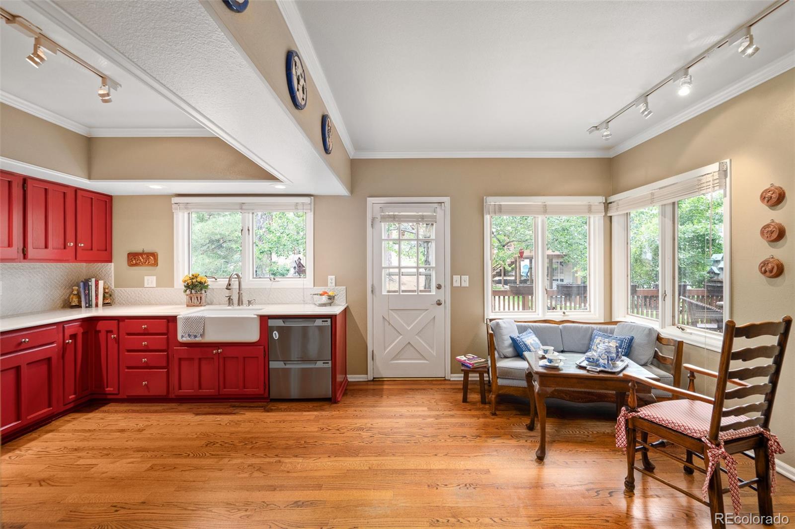 MLS Image #10 for 4505 s yosemite street,denver, Colorado