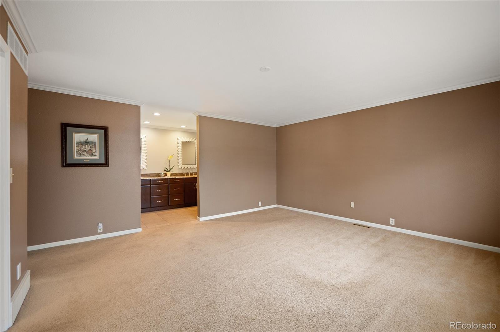 MLS Image #18 for 4505 s yosemite street,denver, Colorado
