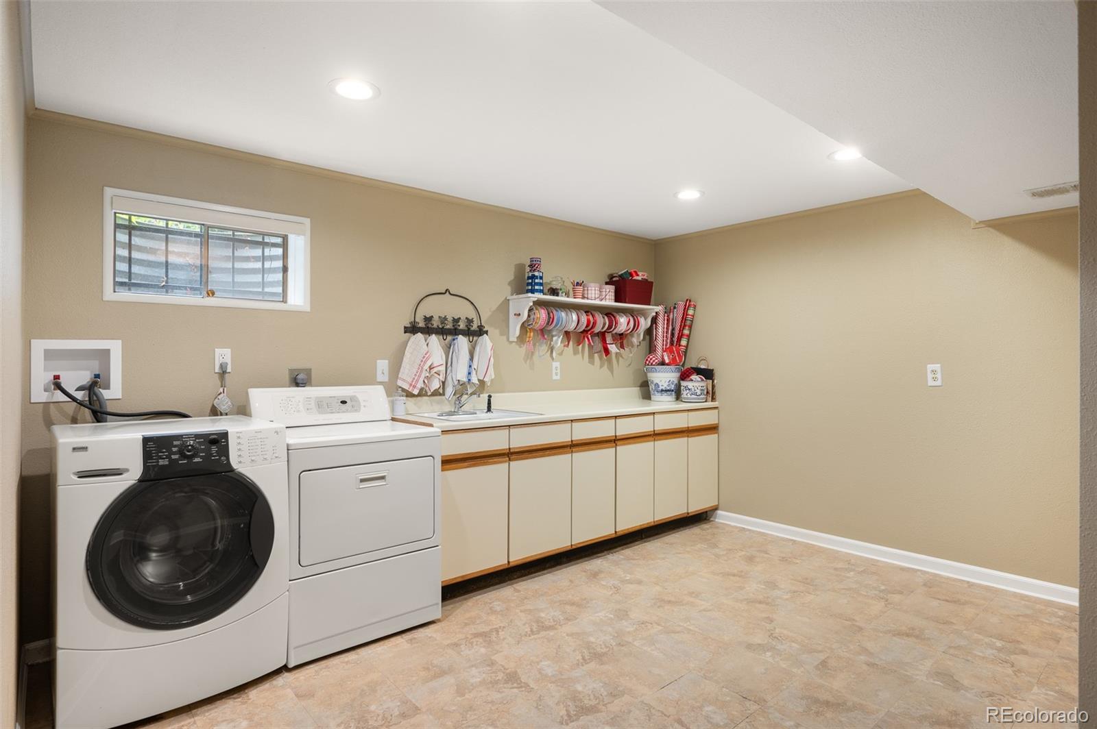 MLS Image #24 for 4505 s yosemite street,denver, Colorado