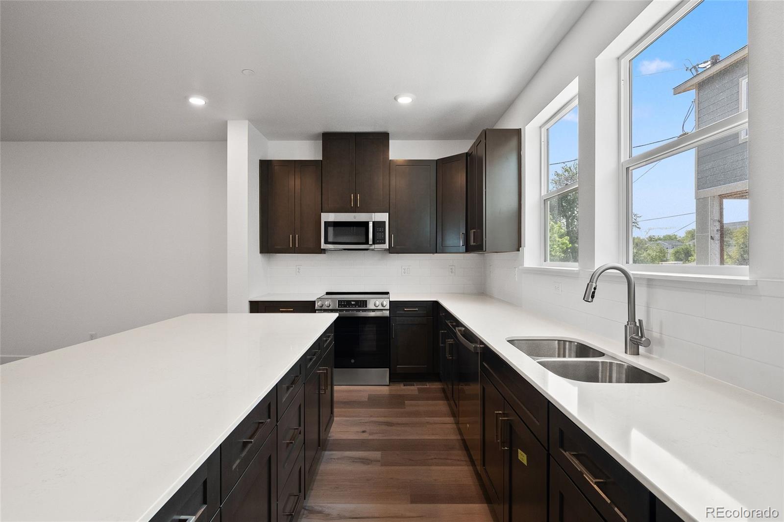 MLS Image #11 for 2896 w 56th avenue ,denver, Colorado