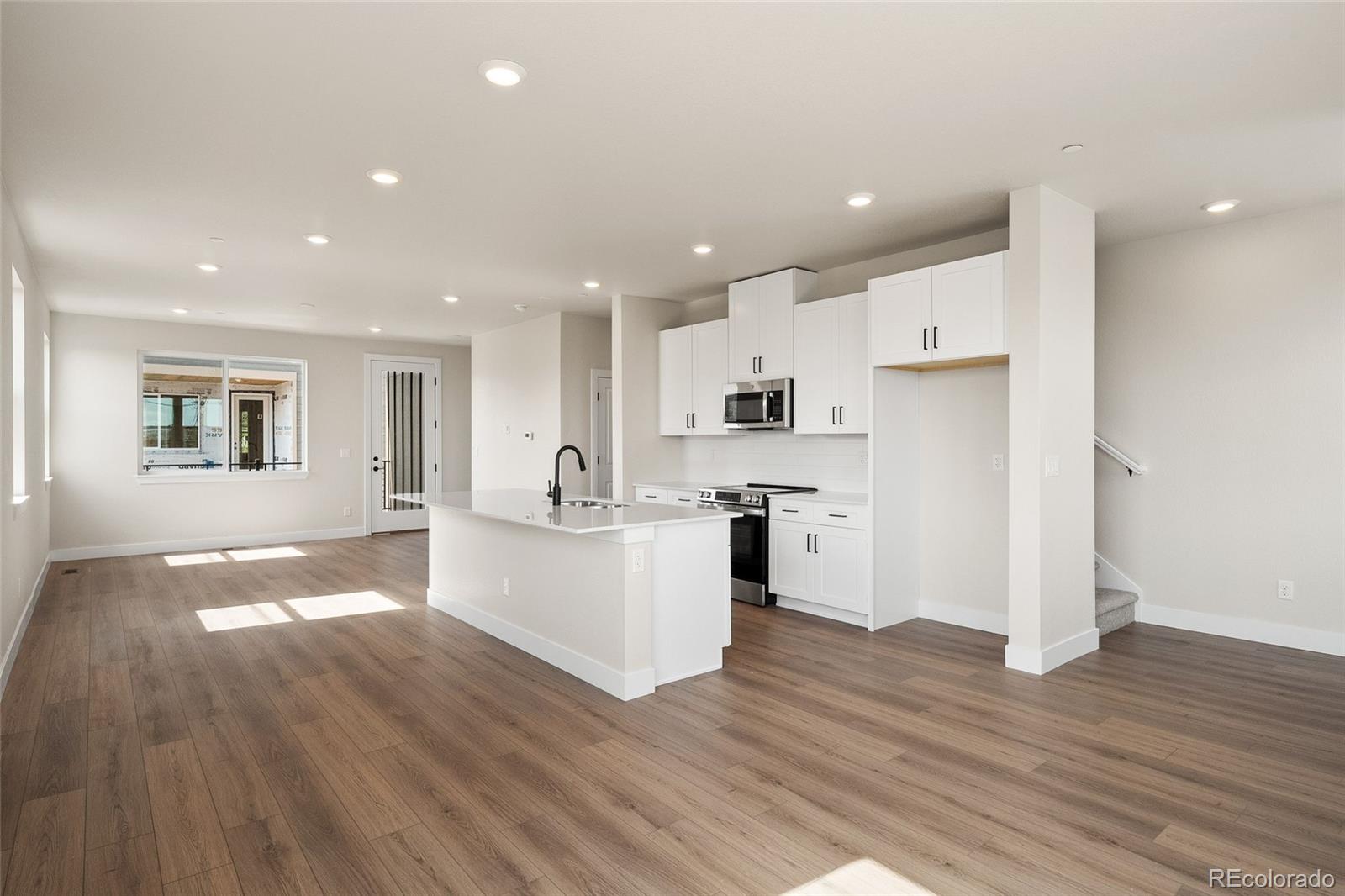 MLS Image #11 for 2894 w 56th avenue ,denver, Colorado