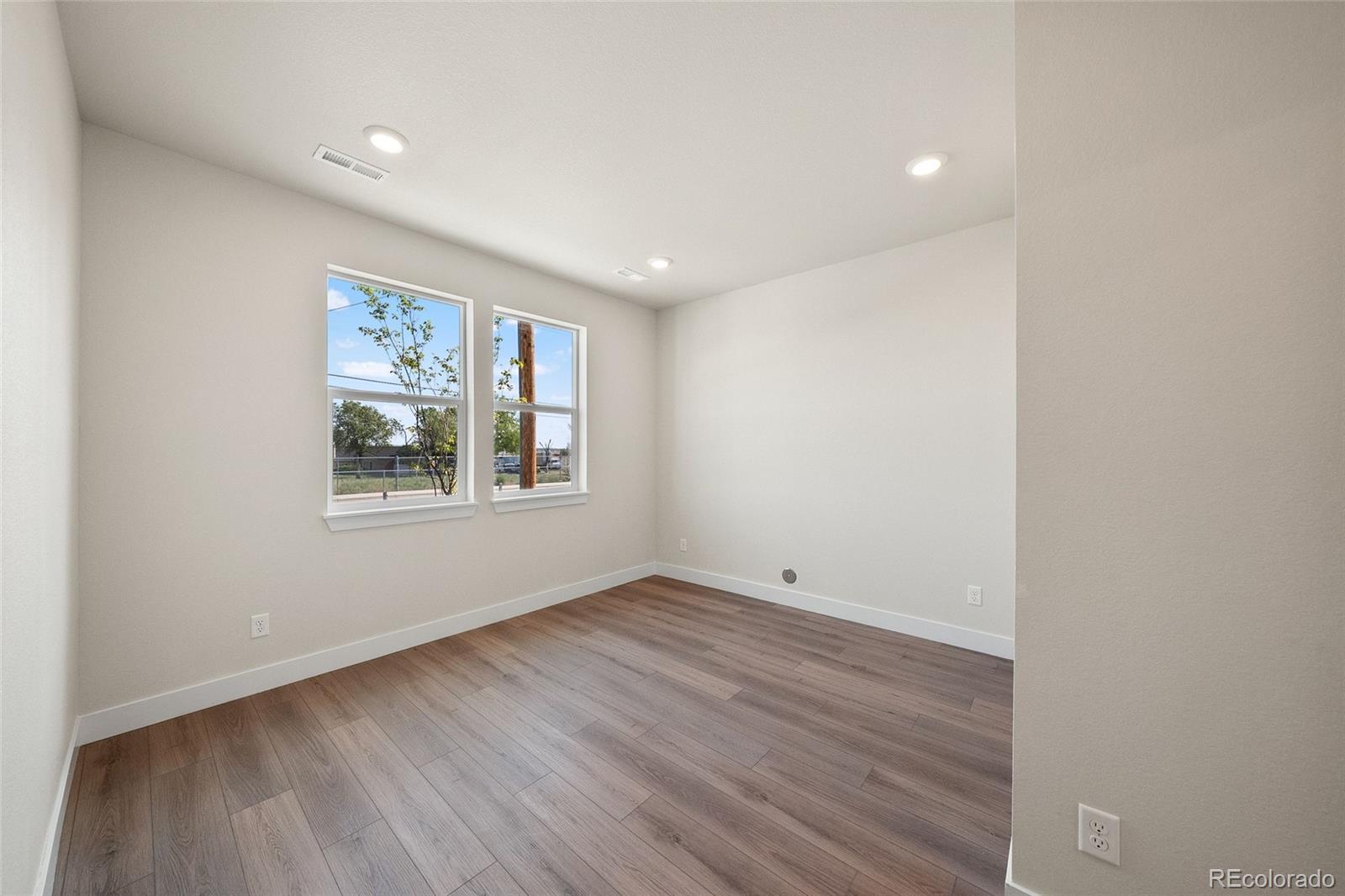 MLS Image #5 for 2894 w 56th avenue ,denver, Colorado