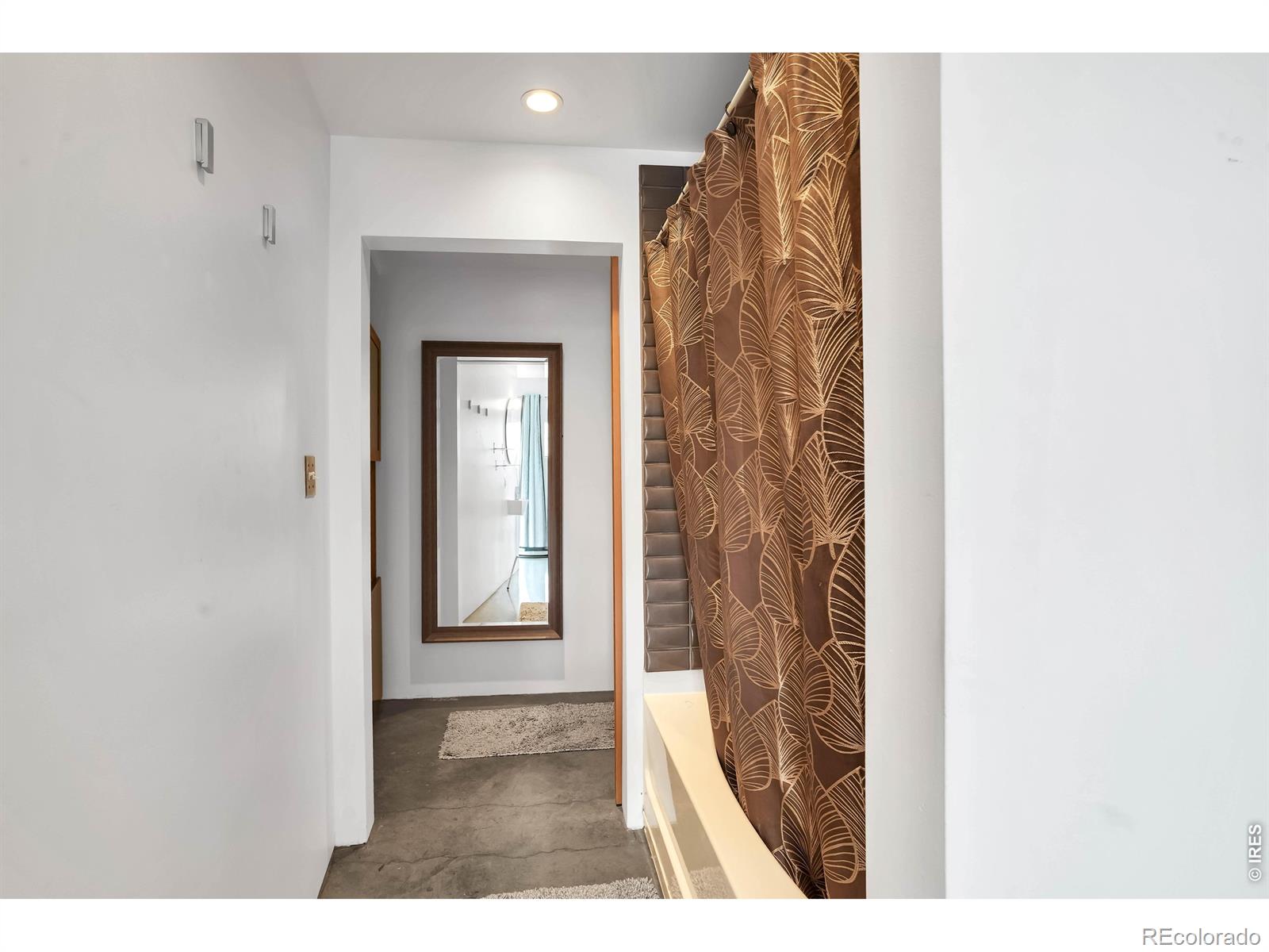 MLS Image #15 for 3457  ringsby court,denver, Colorado