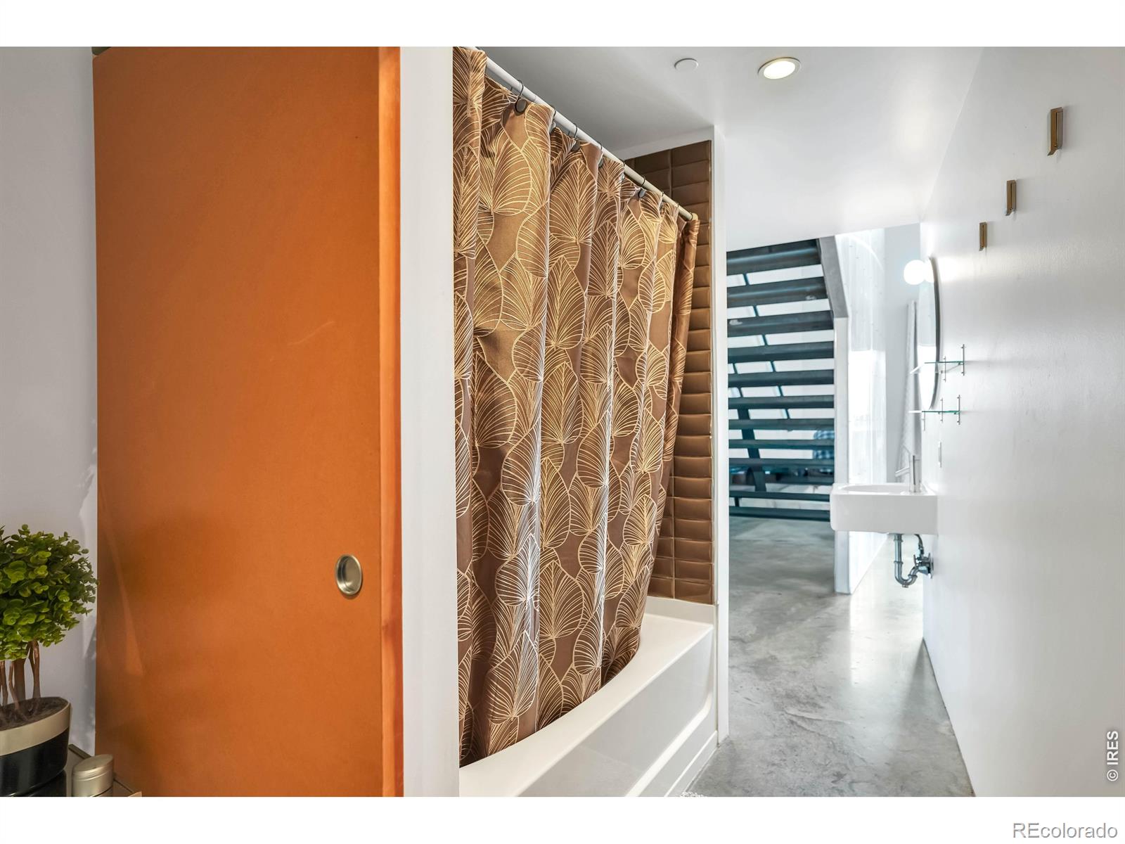 MLS Image #16 for 3457  ringsby court,denver, Colorado