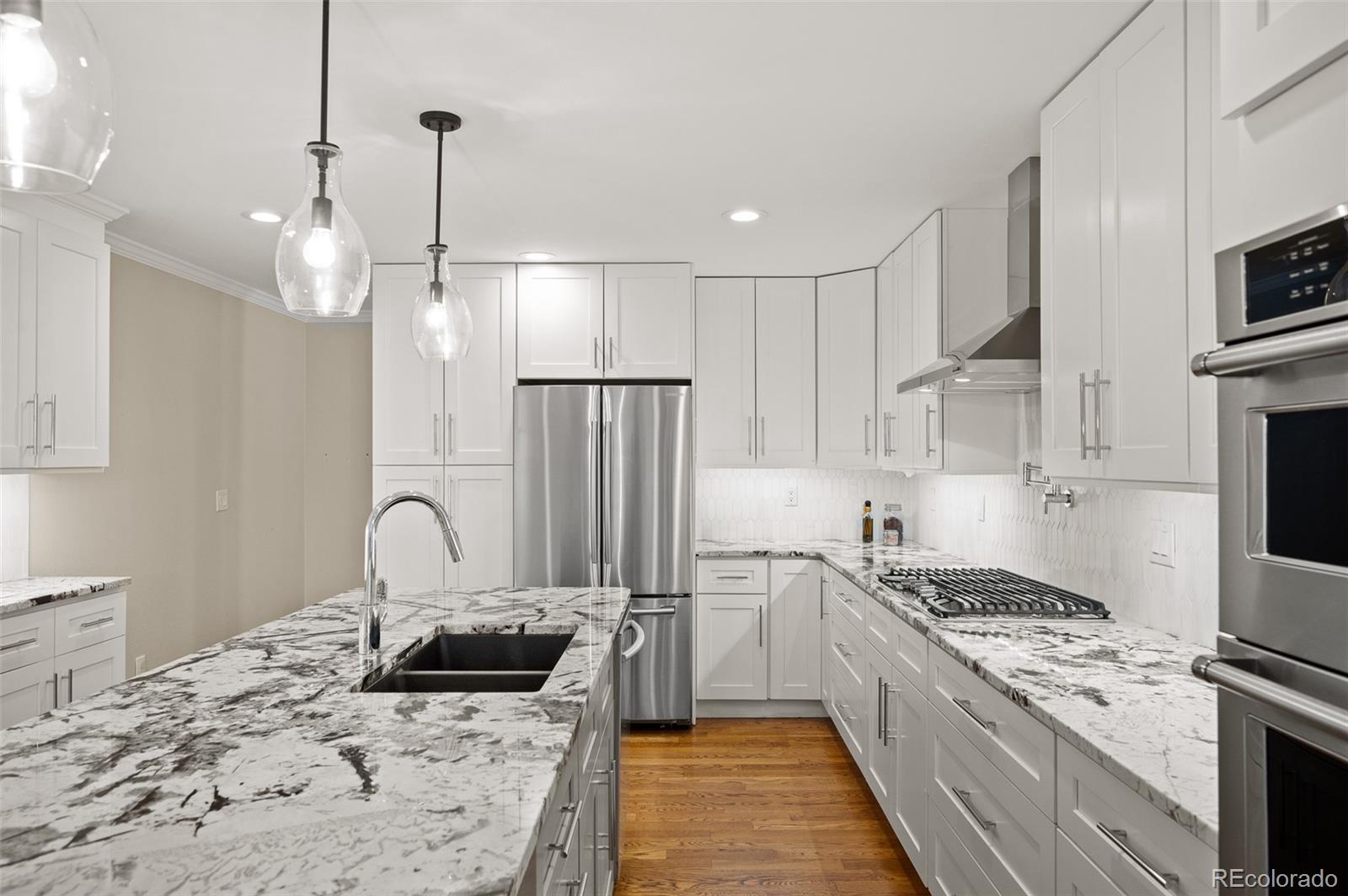 MLS Image #13 for 4505 s yosemite street,denver, Colorado