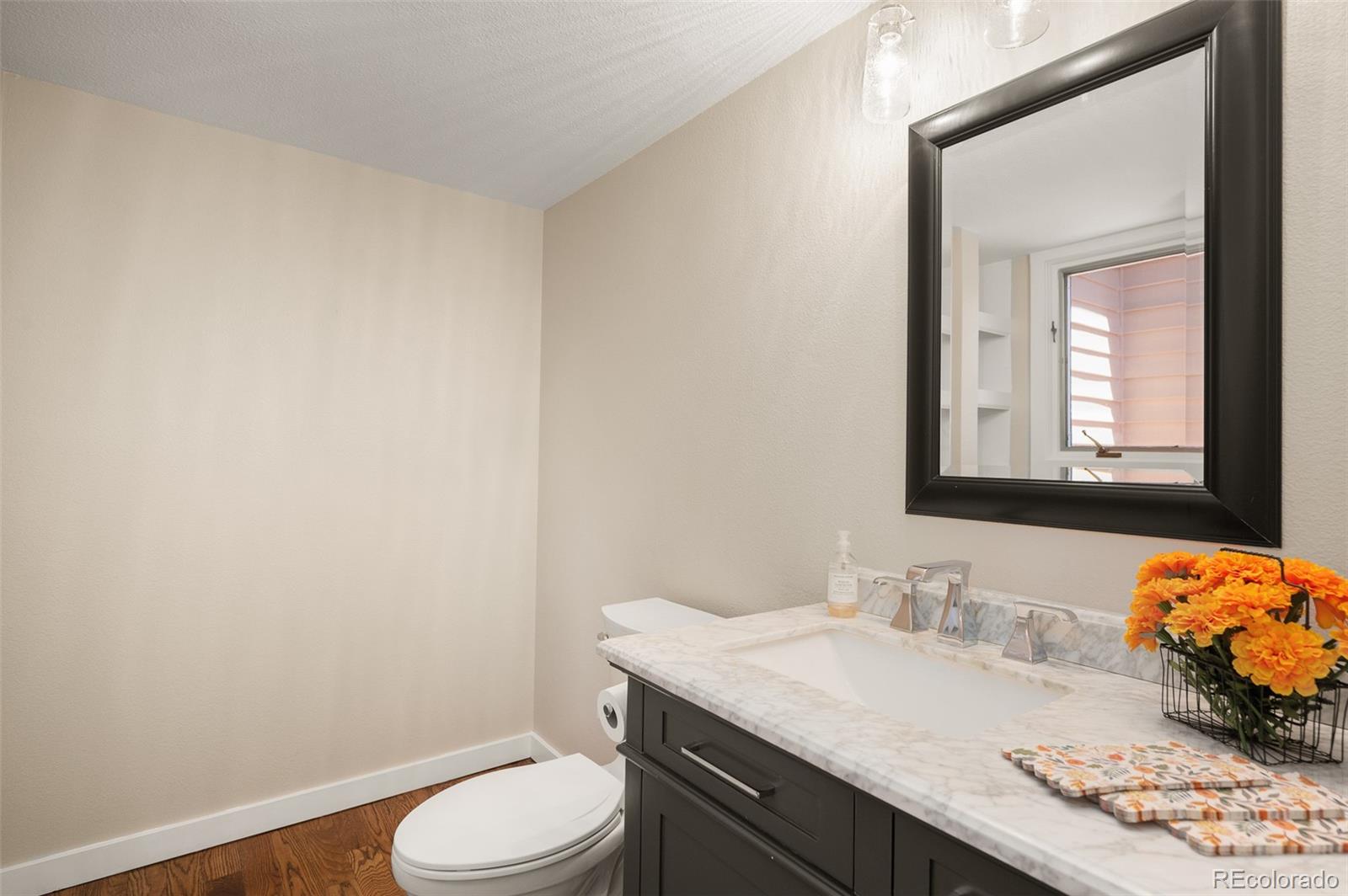 MLS Image #19 for 4505 s yosemite street,denver, Colorado