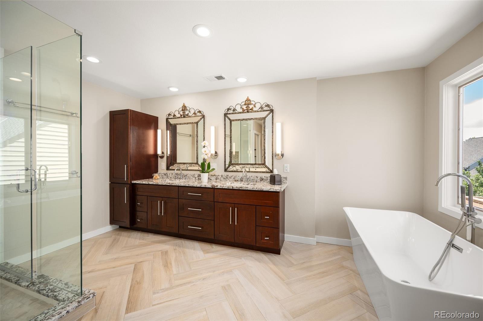 MLS Image #24 for 4505 s yosemite street,denver, Colorado