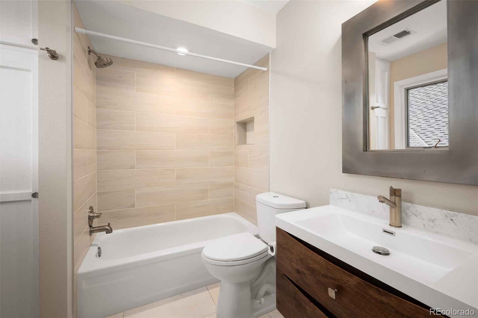 MLS Image #26 for 4505 s yosemite street,denver, Colorado