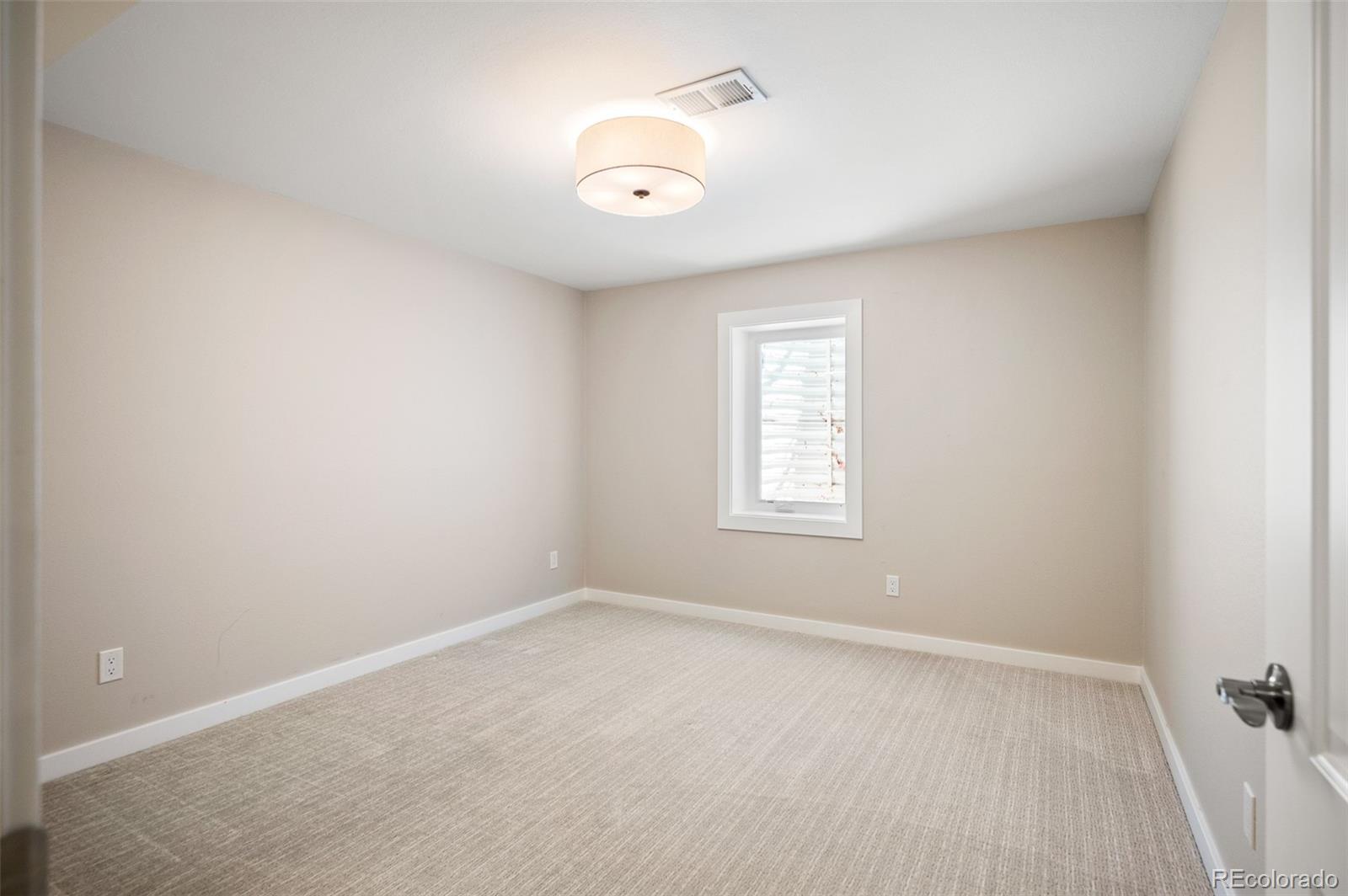 MLS Image #29 for 4505 s yosemite street,denver, Colorado