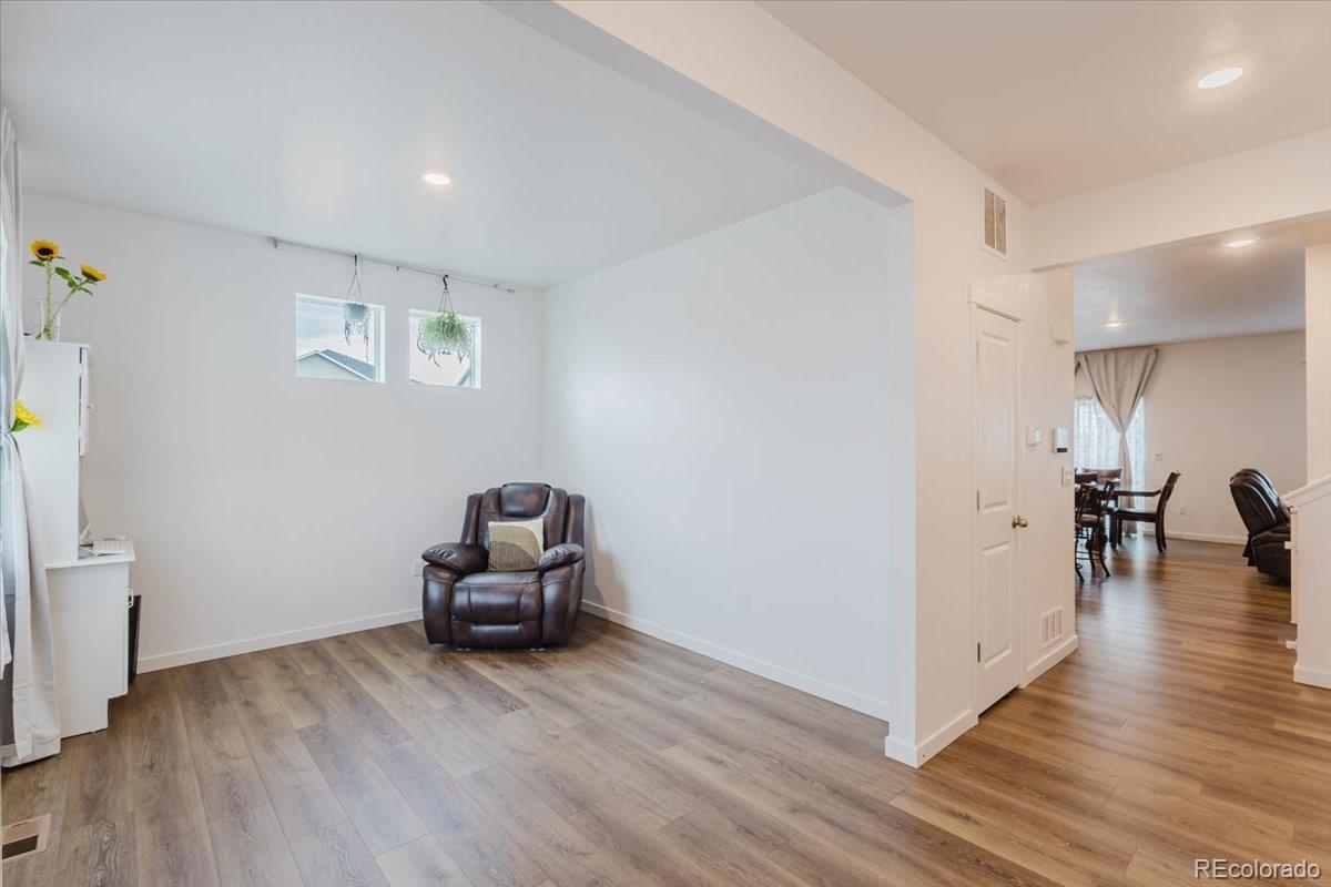 MLS Image #5 for 1606  plata street,lochbuie, Colorado