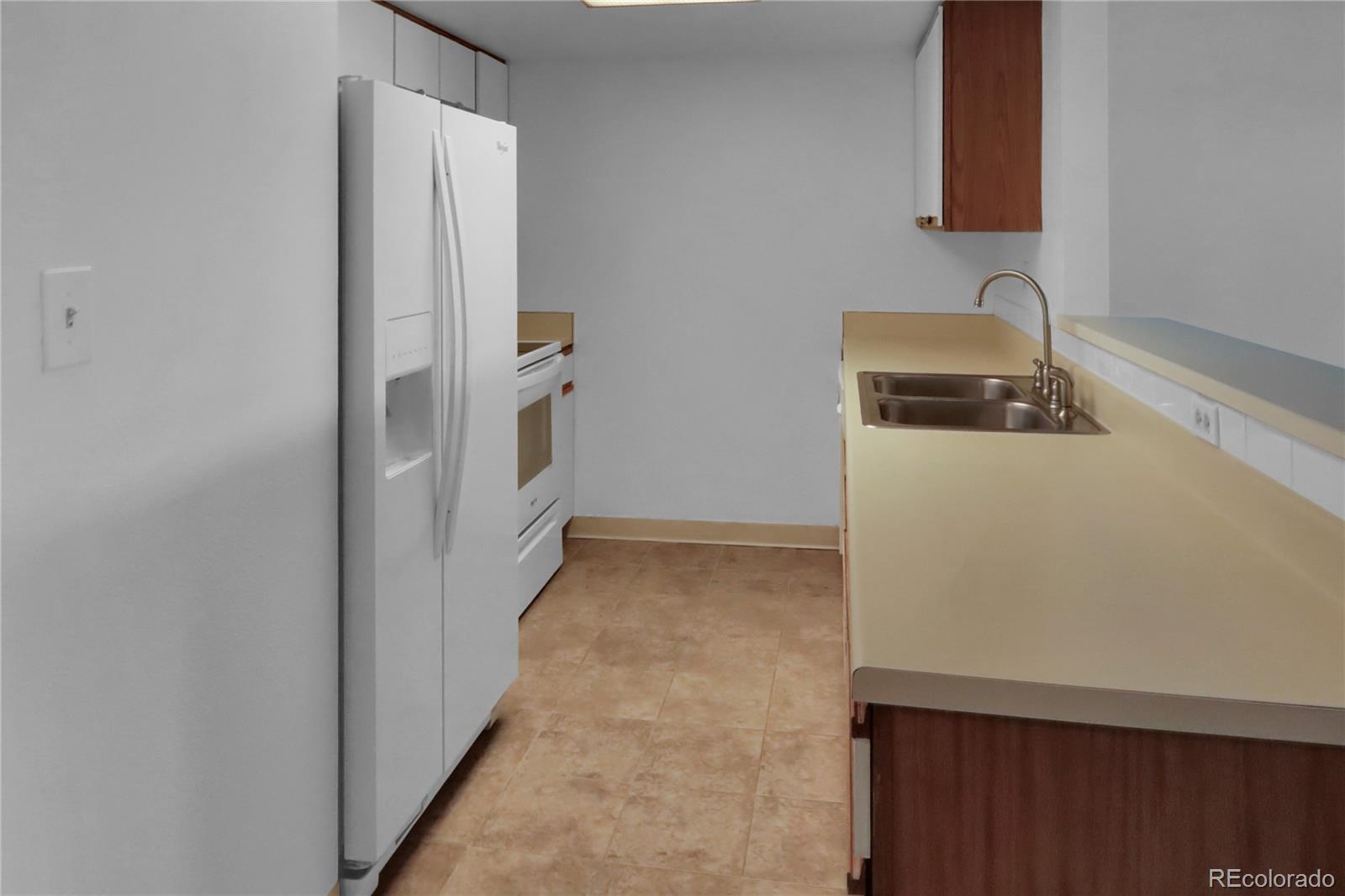 MLS Image #9 for 1011 s ironton street,aurora, Colorado