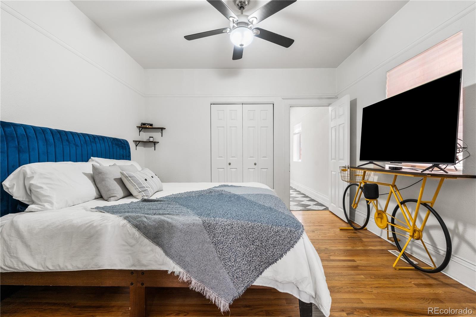 MLS Image #12 for 2465 w caithness place,denver, Colorado