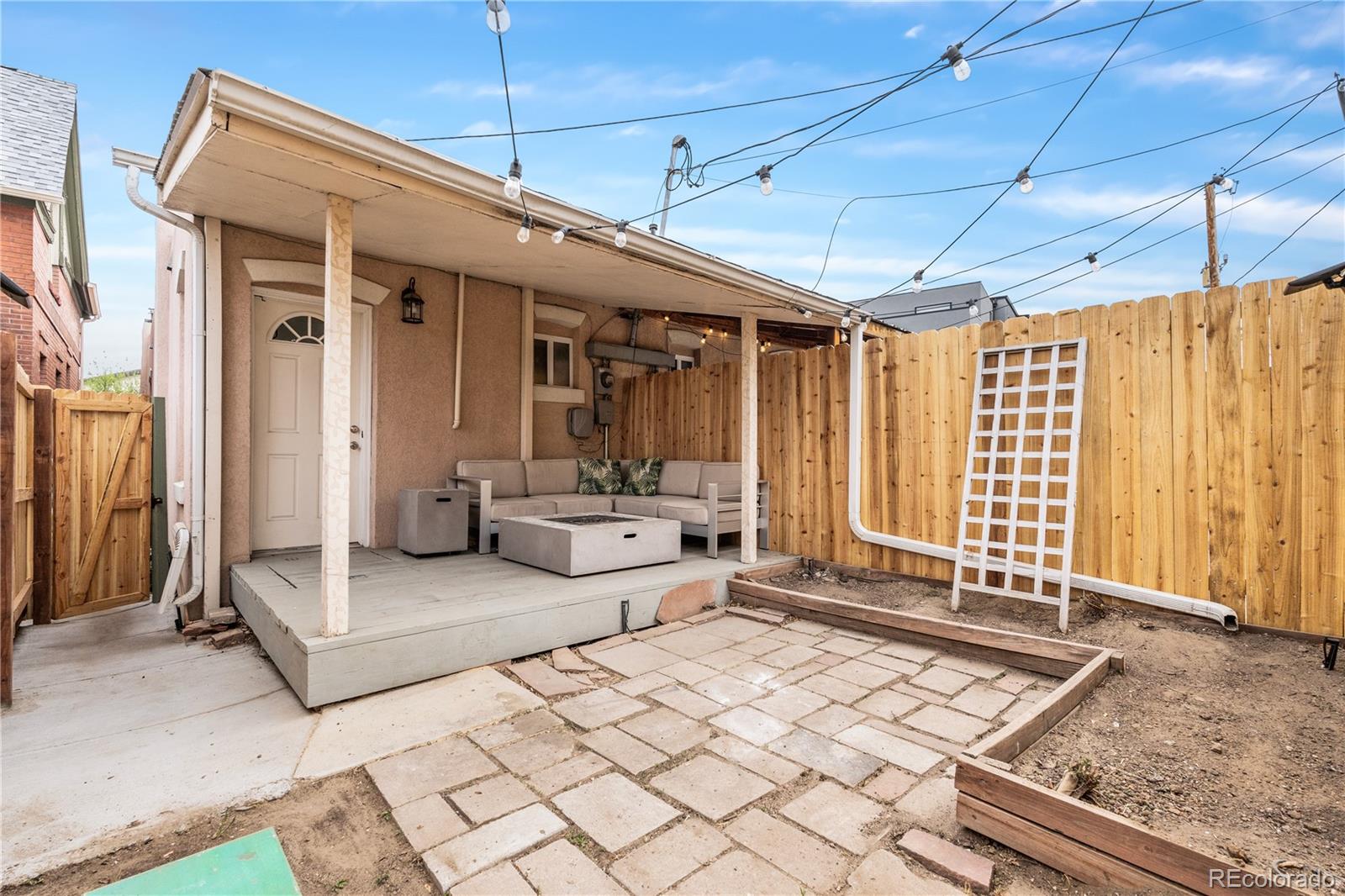 MLS Image #19 for 2465 w caithness place,denver, Colorado