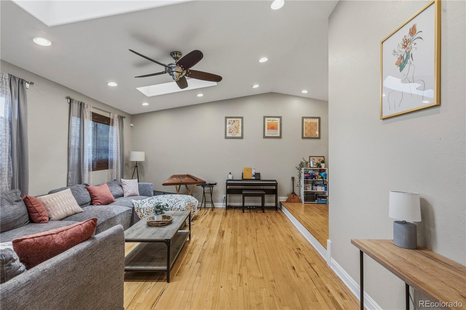 MLS Image #3 for 6507 s dexter street,centennial, Colorado