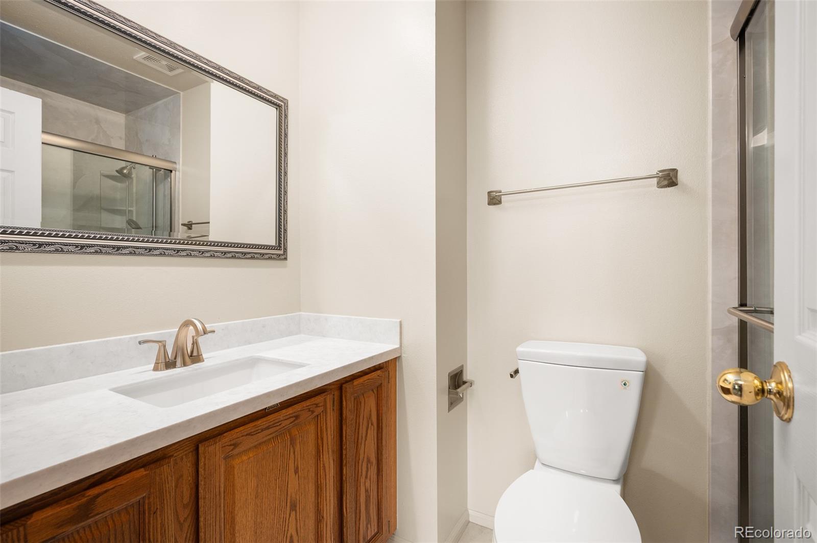 MLS Image #14 for 4605 s yosemite street,denver, Colorado