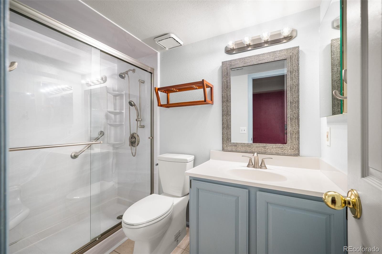 MLS Image #18 for 4605 s yosemite street,denver, Colorado