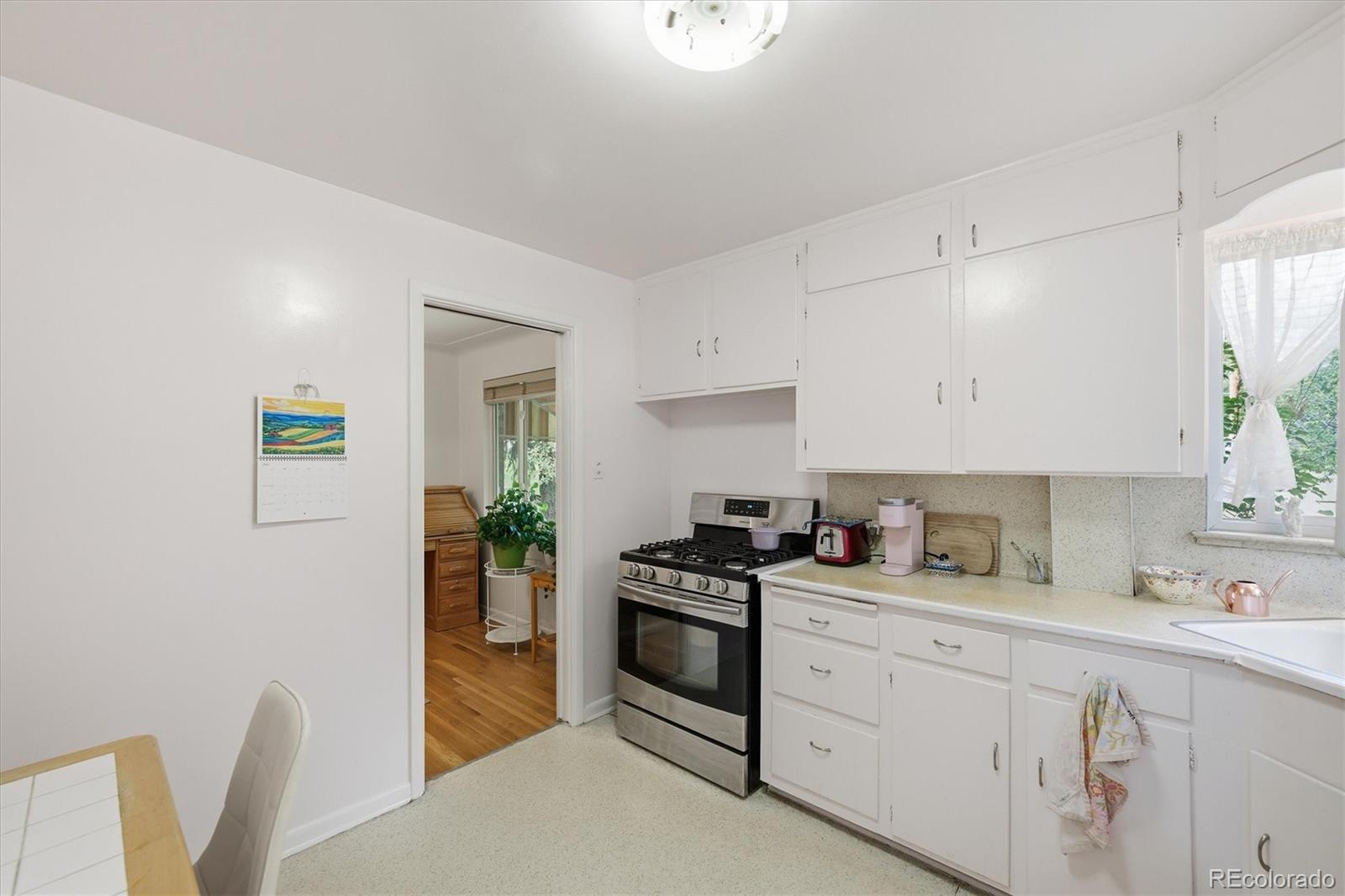 MLS Image #16 for 790  elizabeth street,denver, Colorado