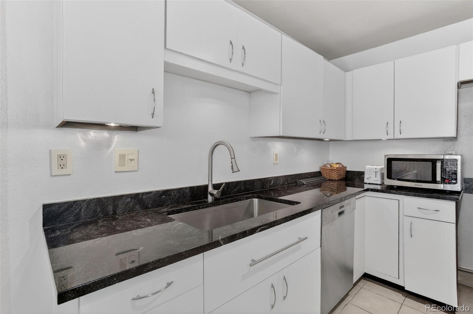 MLS Image #7 for 1045  delta drive,lafayette, Colorado