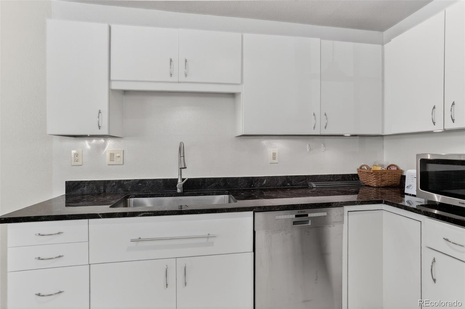MLS Image #8 for 1045  delta drive,lafayette, Colorado
