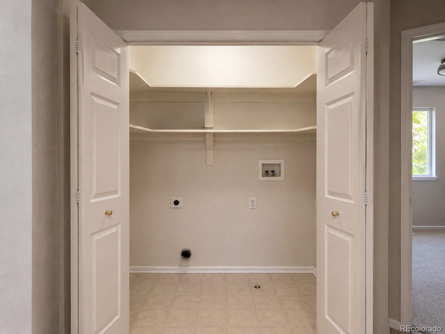 MLS Image #12 for 19472 e 59th place,aurora, Colorado