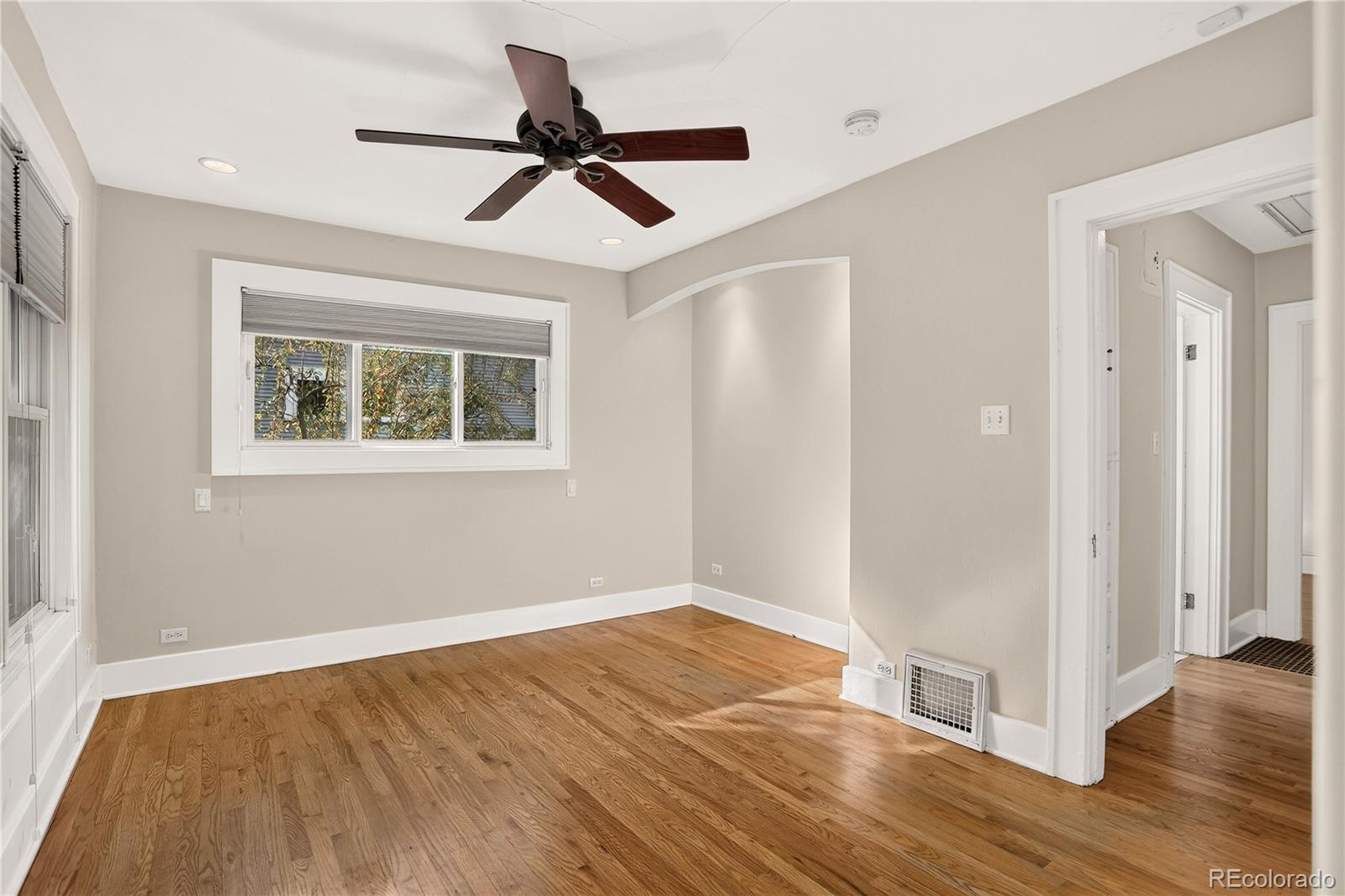 MLS Image #23 for 2301 s humboldt street,denver, Colorado