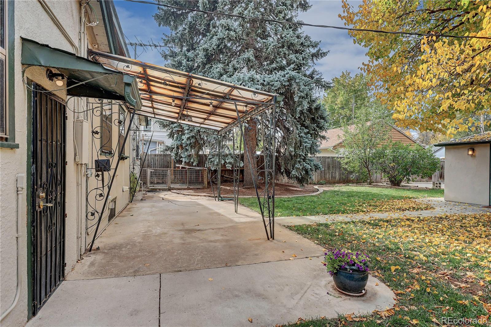 MLS Image #31 for 2301 s humboldt street,denver, Colorado