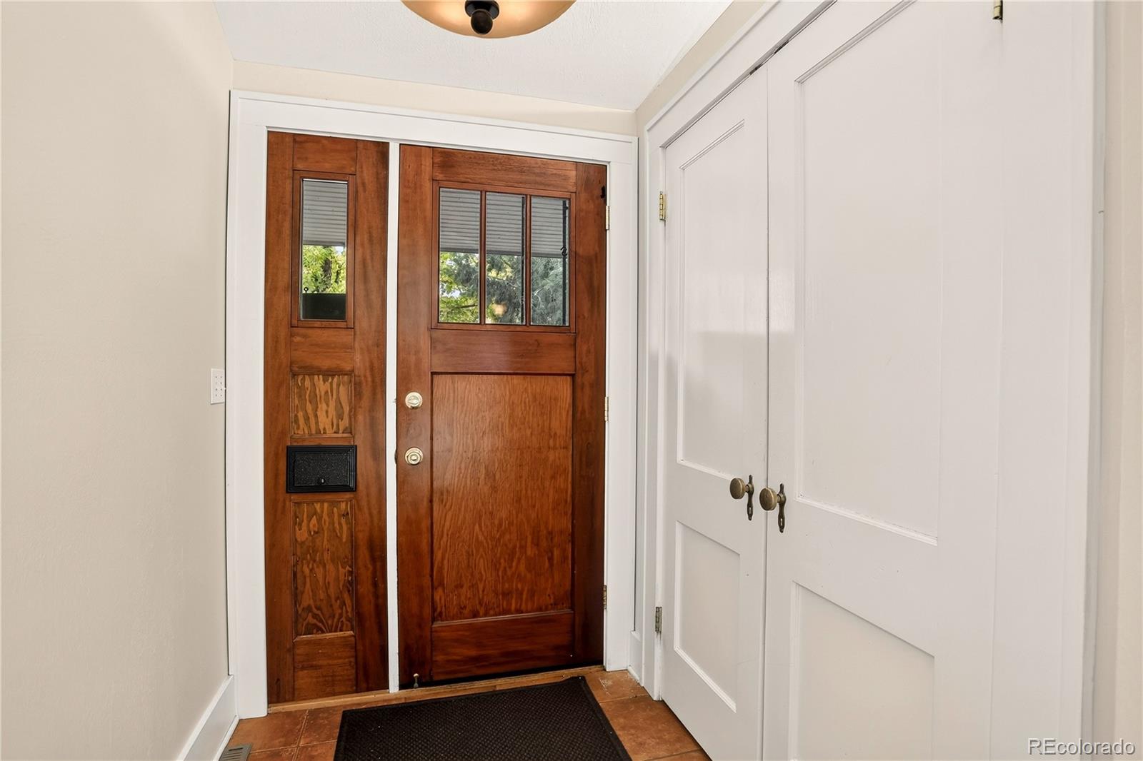 MLS Image #6 for 2301 s humboldt street,denver, Colorado