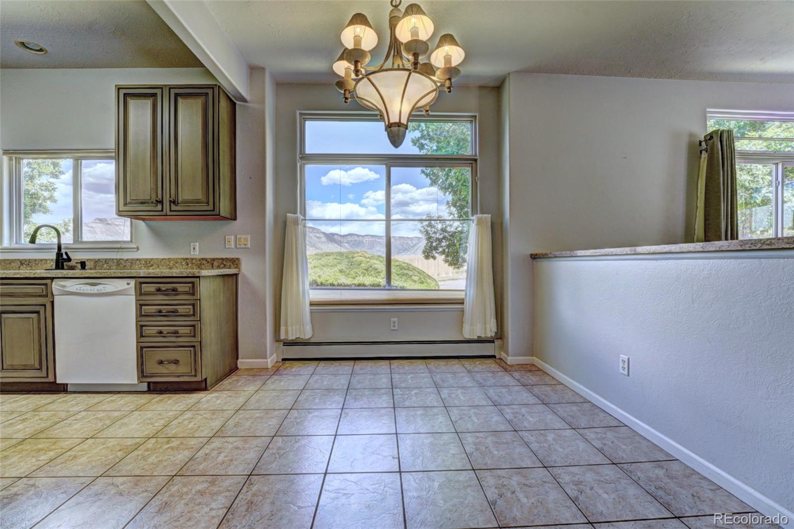 MLS Image #13 for 299 nw limberpine circle,parachute, Colorado