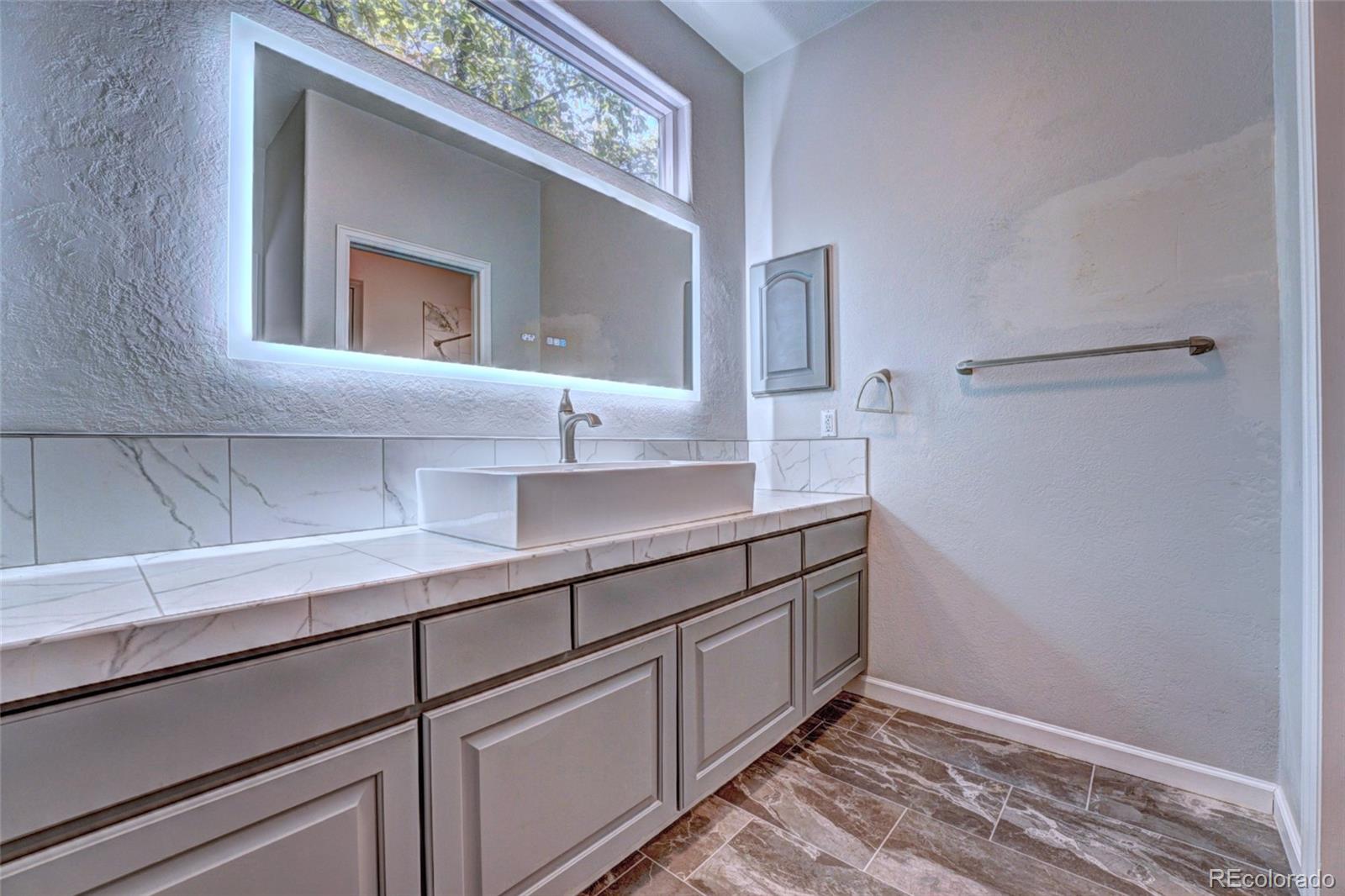 MLS Image #26 for 299 nw limberpine circle,parachute, Colorado