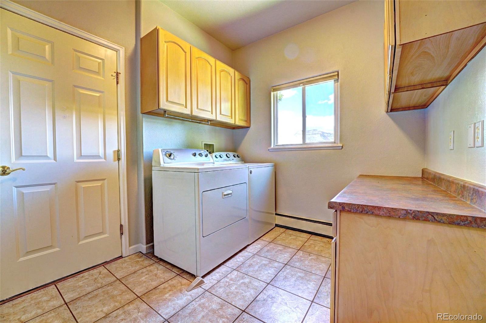 MLS Image #5 for 299 nw limberpine circle,parachute, Colorado