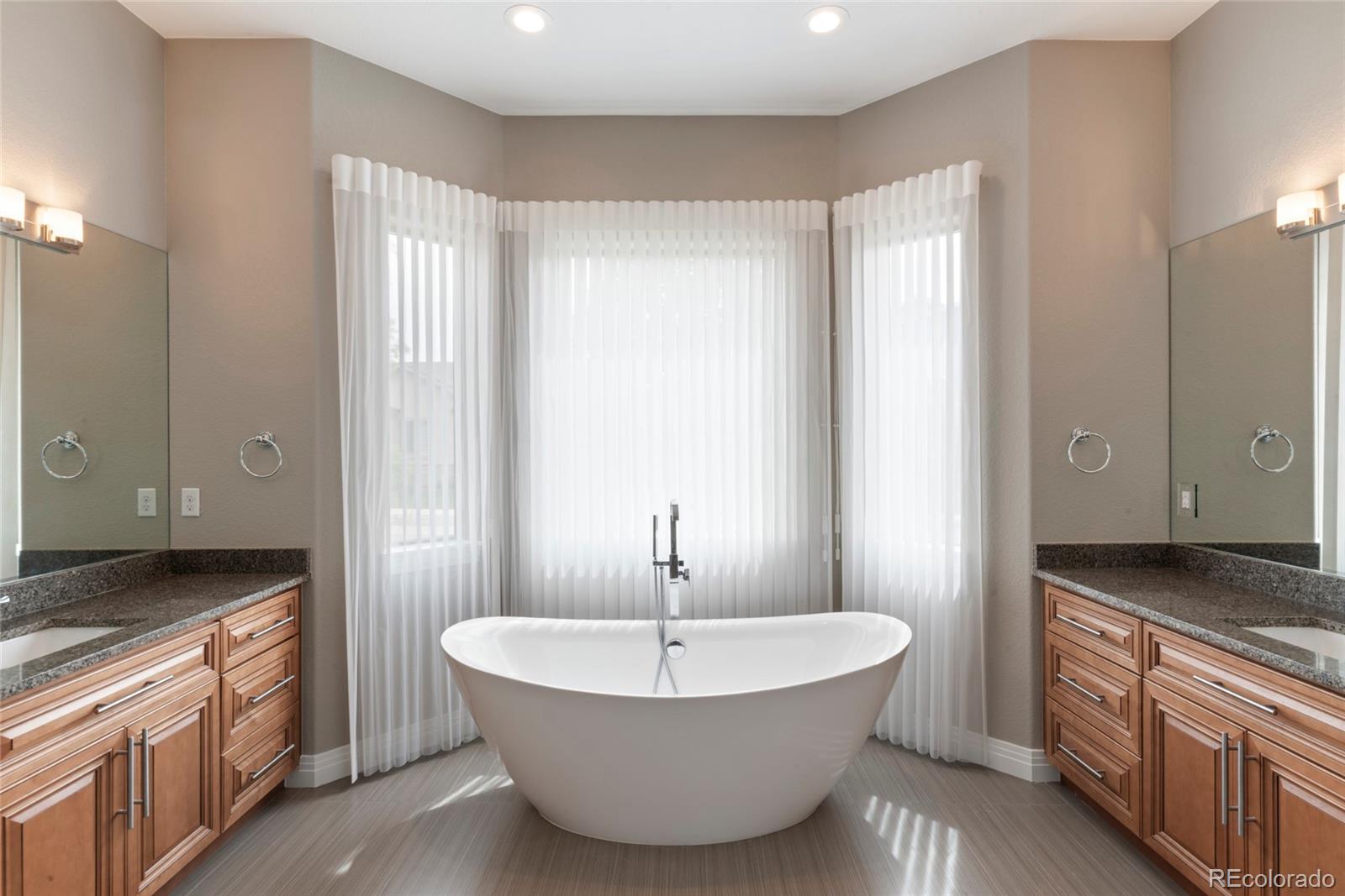 MLS Image #16 for 1131 s balsam court,lakewood, Colorado