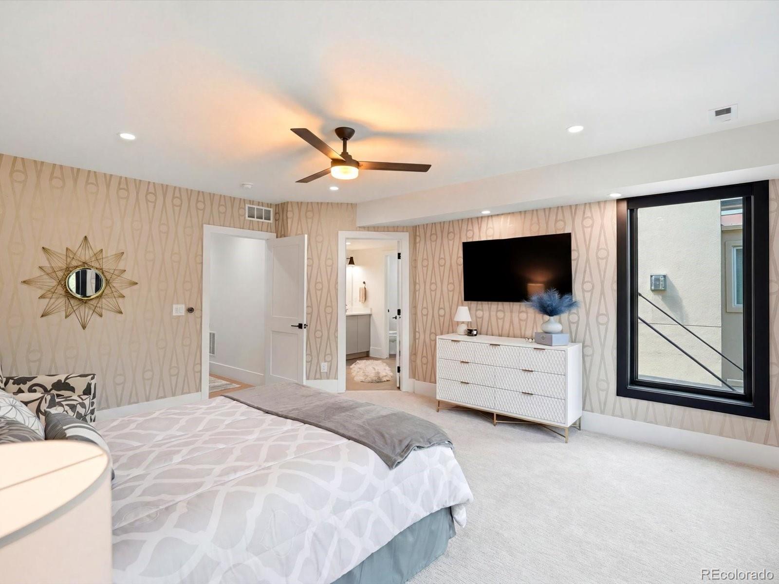 MLS Image #26 for 443  clayton street,denver, Colorado