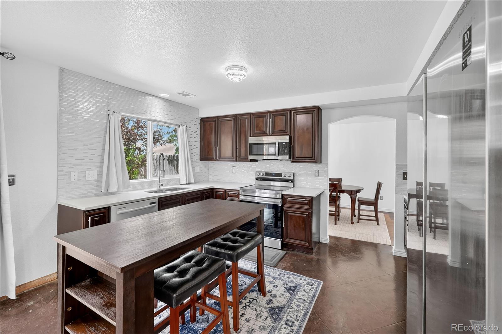 MLS Image #15 for 20604 e 38th place,denver, Colorado