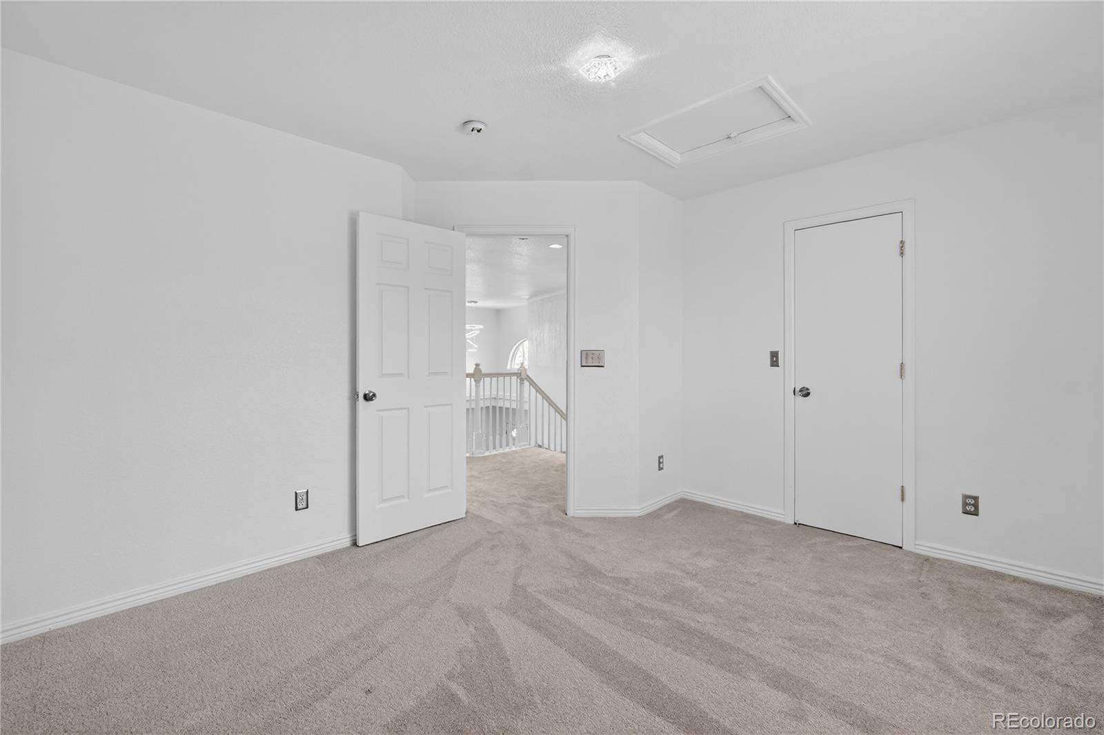 MLS Image #31 for 20604 e 38th place,denver, Colorado