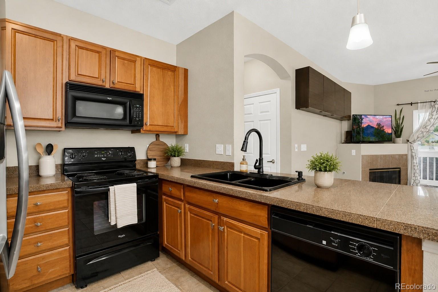 MLS Image #4 for 9515  pearl circle 104,parker, Colorado