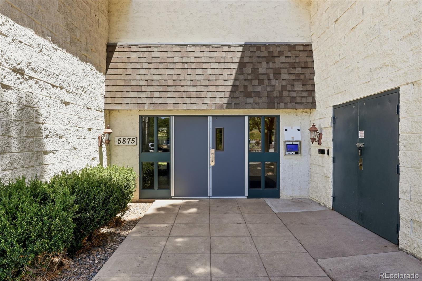 MLS Image #3 for 5875 e iliff avenue 104,denver, Colorado