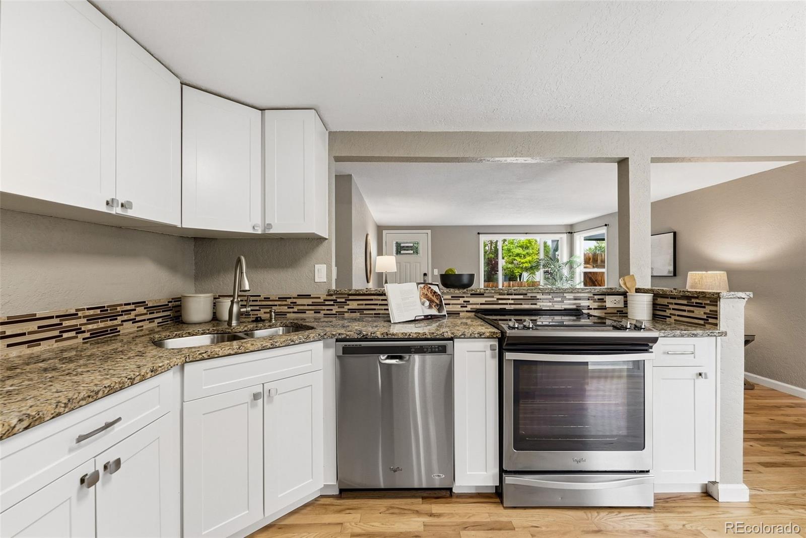 MLS Image #11 for 1745  jay street,lakewood, Colorado