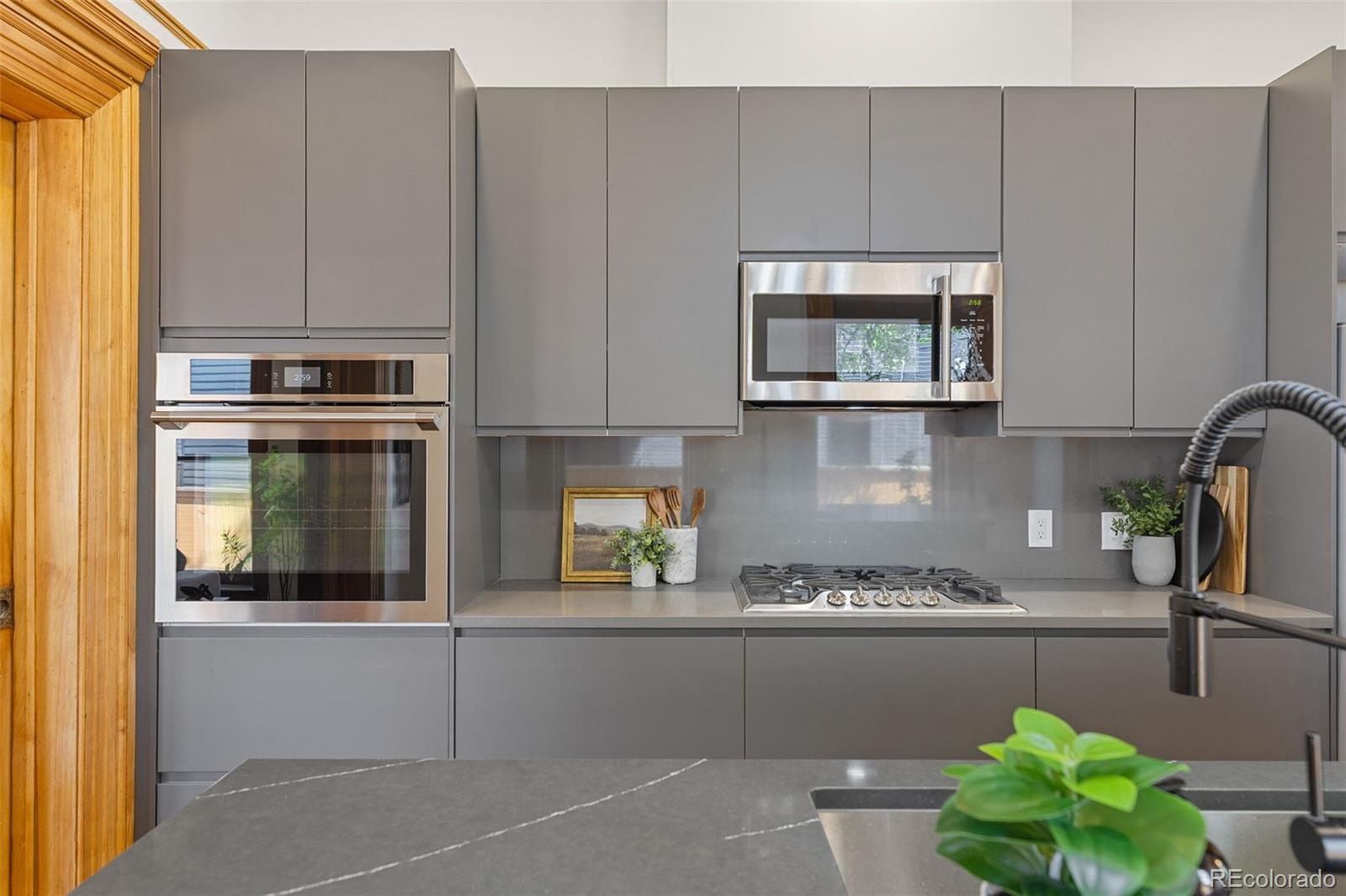 MLS Image #17 for 1444  stuart ,denver, Colorado