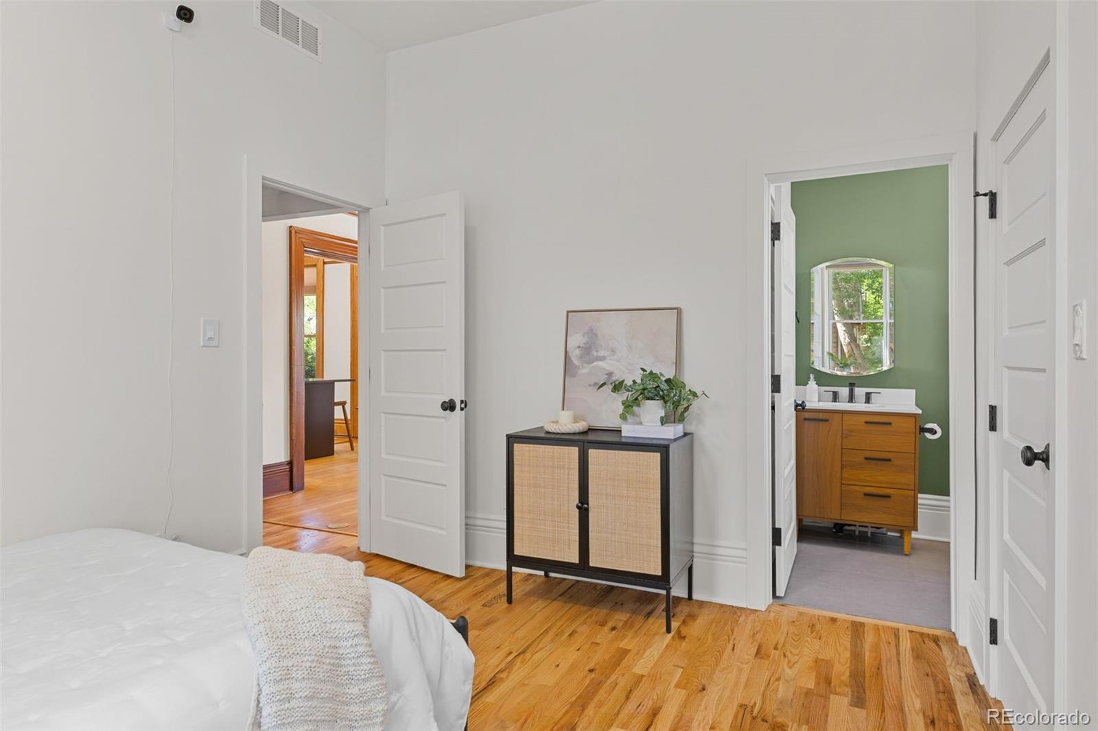 MLS Image #28 for 1444  stuart ,denver, Colorado