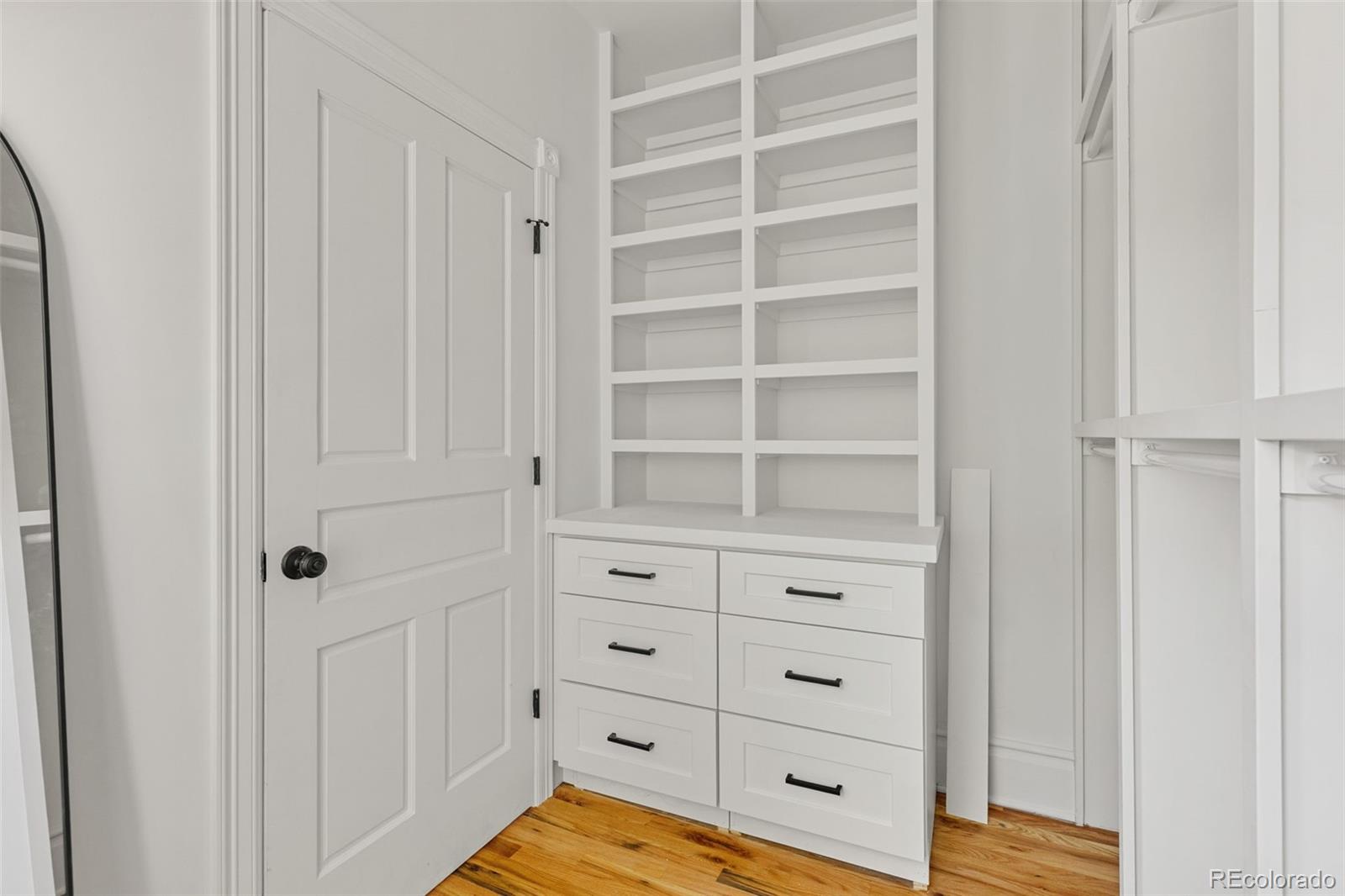 MLS Image #37 for 1444  stuart ,denver, Colorado