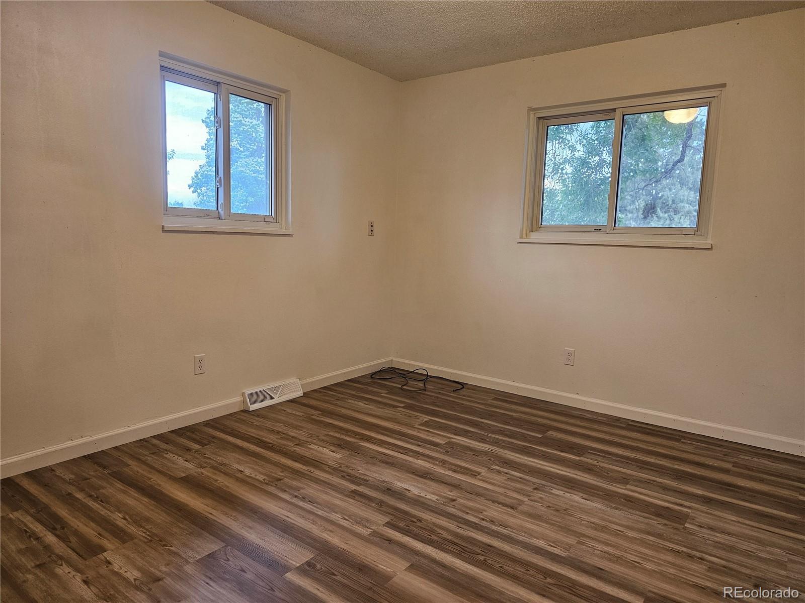 MLS Image #10 for 3407 w 4th street road,greeley, Colorado